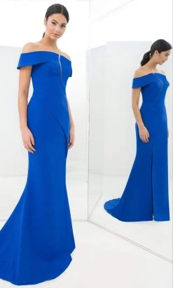 Alexander By Daymor - 1373 Off-Shoulder Front Cutout Mermaid Gown