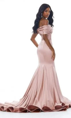 Ashley Lauren - 11023 Ruched Off Shoulder Trumpet Dress