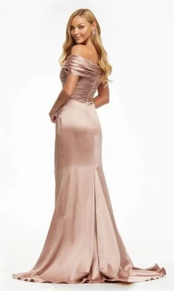Ashley Lauren - 11092 Off Shoulder Metallic Trumpet Gown