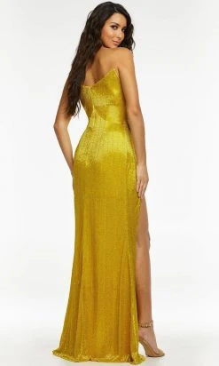 Ashley Lauren - 11156 Beaded Plunging Gown With Slit