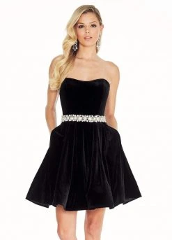 Ashley Lauren - 4063 Velvet A-Line Cocktail Dress