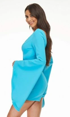 Ashley Lauren - 4442 V-Neck Fitted Romper