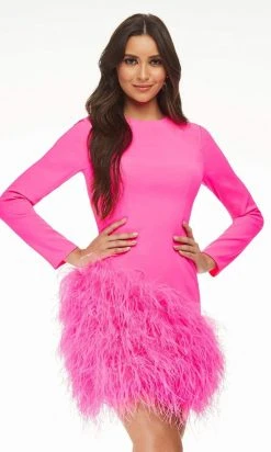 Ashley Lauren - 4465 Feathered Hem Fit Short Dress