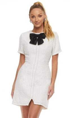 Ashley Lauren - 4472 Fitted Pearls Sheath Dress