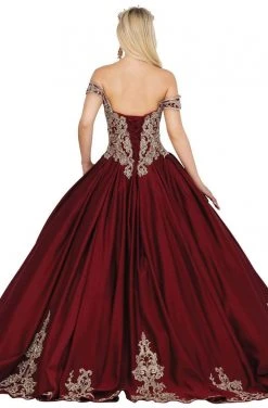 Dancing Queen - 1498 Embroidered Off-Shoulder Ballgown With Train