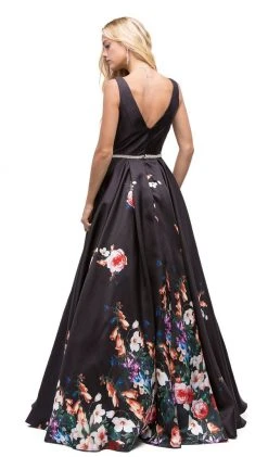 Dancing Queen - 9920 Attractive Long V-Neck Floral Print Prom Dress