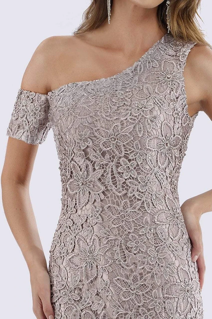 Feriani Couture Asymmetrical Floral Lace Mermaid Gown 18680 - 1 Pc Platinum In Size 8 Available 5 Feriani Couture Asymmetrical Floral Lace Mermaid Gown 18680 - 1 Pc Platinum In Size 8 Available