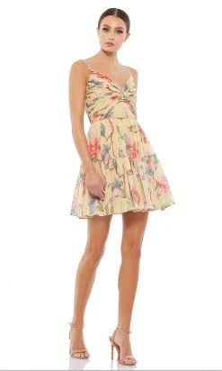 Ieena Duggal - 55430I Ruched Bod Floral Short Dress