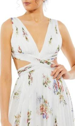 Ieena Duggal 67940 - Sleeveless Plunging V-neckline Long Dress