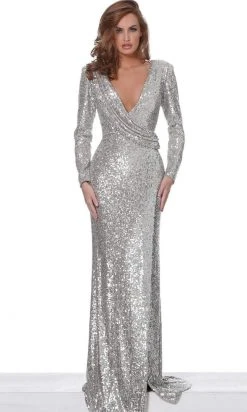 Jovani - 04886 Plunging V-Neck Long Sleeve Full Sequin Fitted Gown