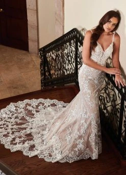 Lo'Adoro Bridal By Rachel Allan - M755 Plunging V Neck Lace Tule Gown 11 Lo'Adoro Bridal By Rachel Allan - M755 Plunging V Neck Lace Tule Gown