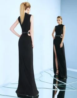 Mac Duggal - 25008 High Neck Long Dress With Slit