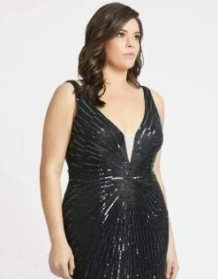 Mac Duggal Fabulouss - 5013F Sequined Low V-Neck And Back Long Gown 7 Mac Duggal Fabulouss - 5013F Sequined Low V-Neck And Back Long Gown