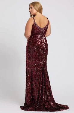 Mac Duggal Fabulouss - 77562F Embellished V-neck Dress With Train