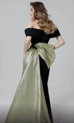 MNM COUTURE N0466 - Off Shoulder Asymmetric Evening Gown