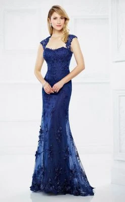 Mon Cheri Embroidered Lace Queen Anne Dress 217934 - 1 Pc Merlot In Size 12 Available