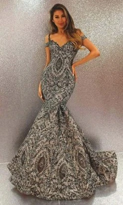 Portia And Scarlett - Ps22042 Sweetheart Bodice Embroidered Gown