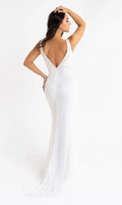 Primavera Couture - 3723 V-Neck Floral Pattern Beaded Gown