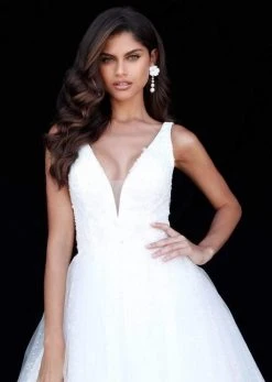 Sherri Hill - 51708 Floral Appliqued Plunging V-Neck Glitter Dress