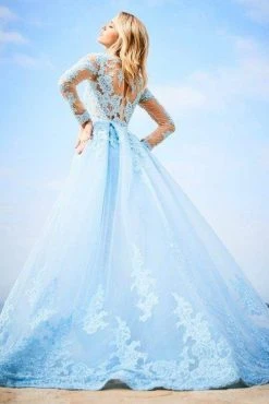 Sherri Hill - 52026 V-Neck Long Sleeve Applique Evening Dress