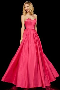 Sherri Hill - 52456 Strapless Sweetheart Full Figured Ballgown Dress