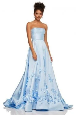 Sherri Hill - 52582 3D Floral Appliques Strapless Full Figured Dress