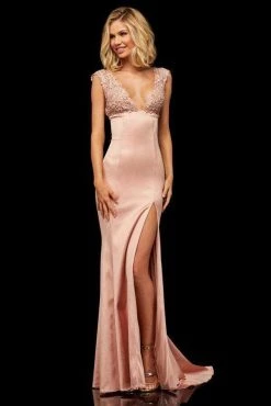 Sherri Hill - 52796 Plunging V-Neck Lace Gown With Slit