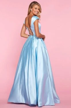 Sherri Hill - 53315 Square Neck Crisscross Back Cap Sleeve Satin Dress