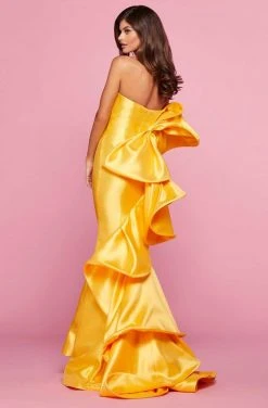 Sherri Hill - 53334 Ruffled Strapless Mermaid Long Dress