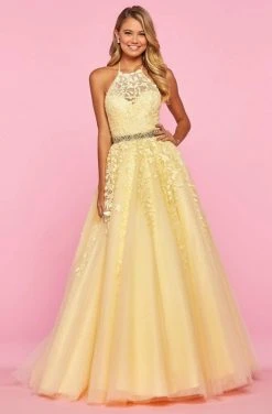 Sherri Hill - 53371 Embroidered Halter Tulle A-Line Dress