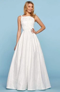 Sherri Hill - 53462 High Neckline Applique A-Line Dress