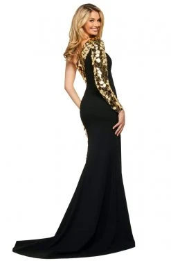 Sherri Hill - 53467 Cut Glass Long Fitted Dress