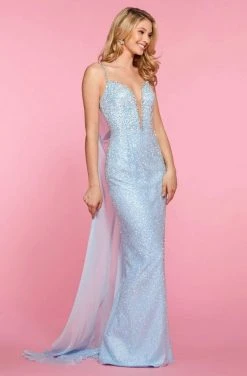 Sherri Hill - 53494 Long Beaded Plunge Watteau Dress