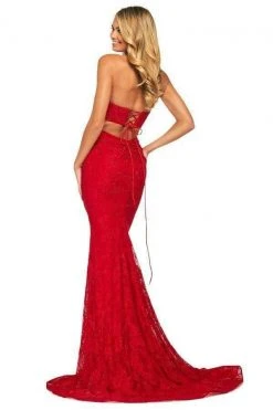 Sherri Hill - 53681 Strapless Lace Trumpet Dress With Slit And Train