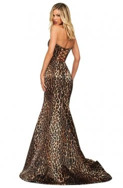 Sherri Hill - 53773 Straight-Across Lace-Up Fitted Dress