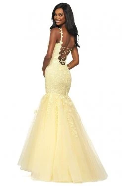 Sherri Hill - 53826 Scoop Neckline Applique Mermaid Dress